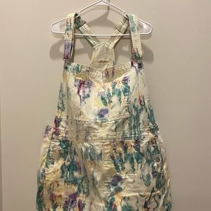 Levis tie dye shortalls/overalls
